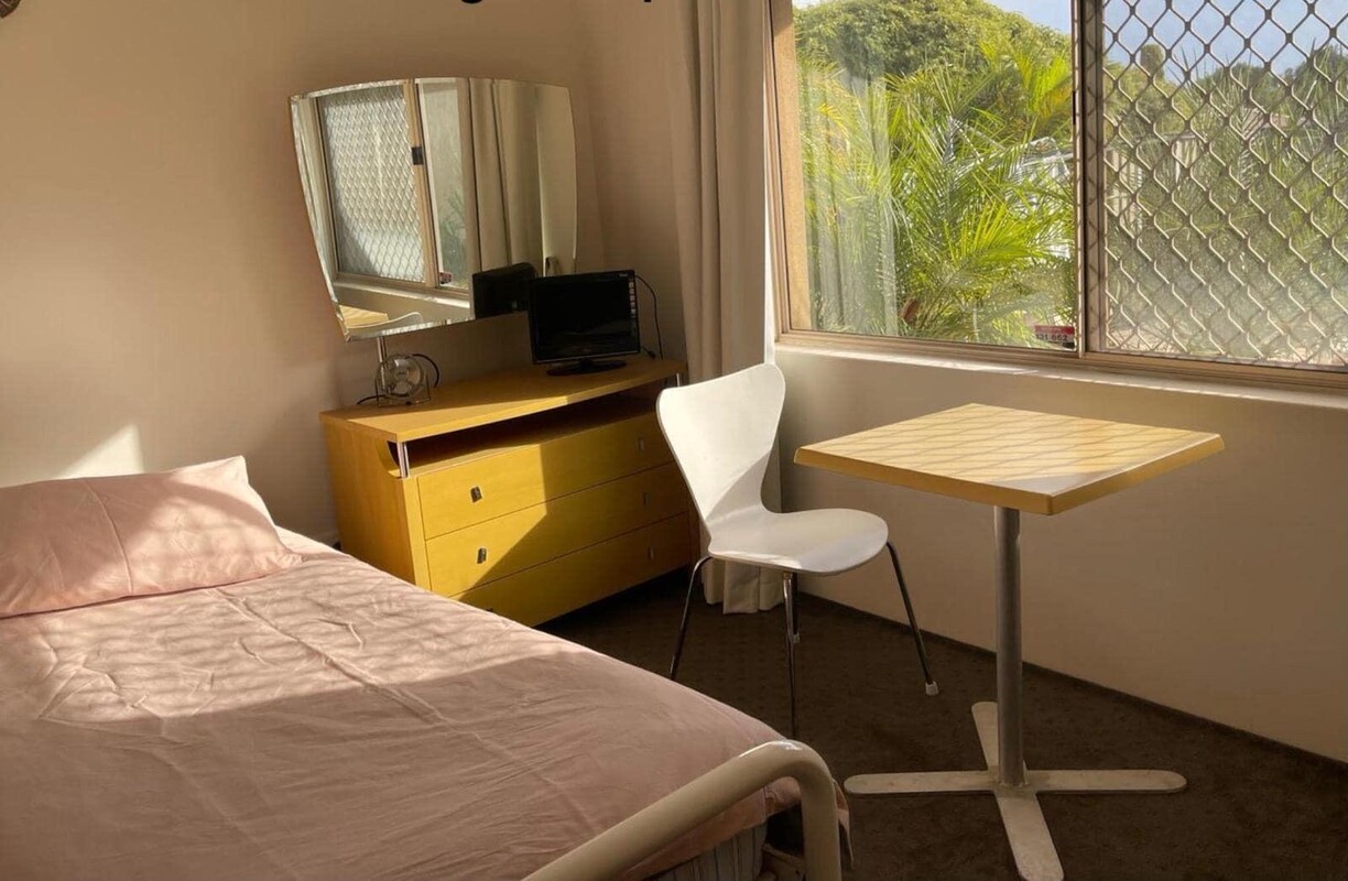 Room 2 Pool View(Full Room) - 1