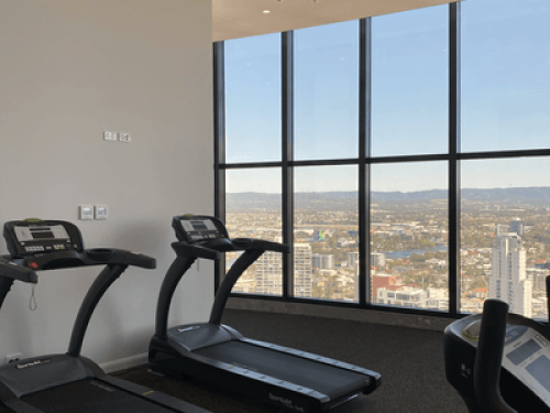 Surfers Paradise high life