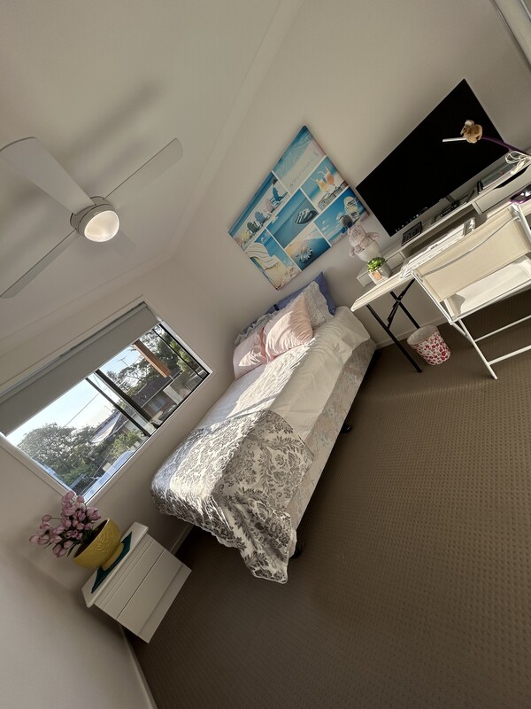 Princess Room 1 (Full Room) - Modern furnished private room - Gallery - 1