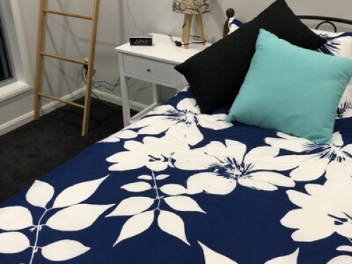 Home Away from Home - Gallery - 10