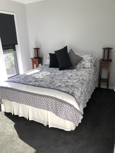 Home Away from Home - Gallery - 11