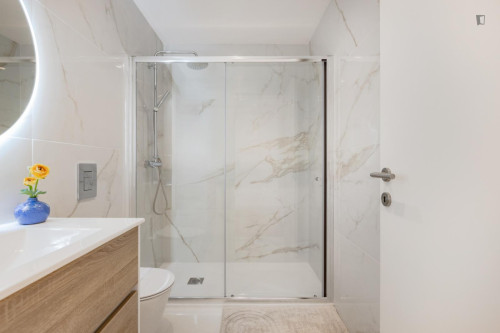 Stupendous 2-bedroom aparttment in well-linked Cedofeita