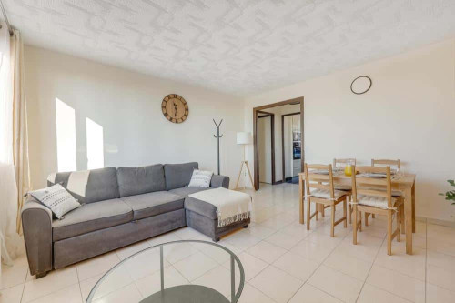 AV MAURICE THOREZ BATIMENT 7 4IEME ETAGE