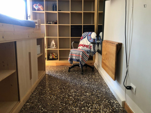 Charming Flat in Central Bologna - Ideal Location