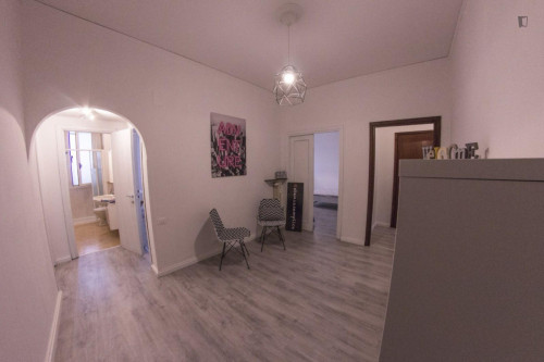 Cool Single Bedroom in Novoli  - Gallery - 6