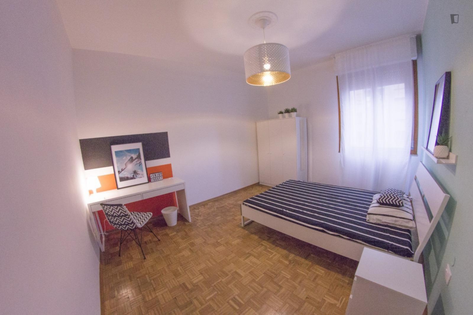  Airy Single Bedroom In Novoli   -  Airy Single Bedroom in Novoli   - Gallery -  1