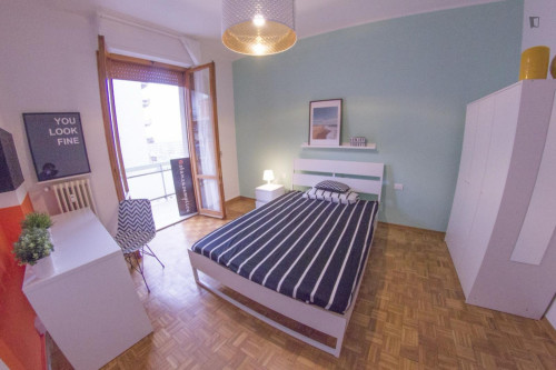 Cozy Single Bedroom with Balcony in Novoli 