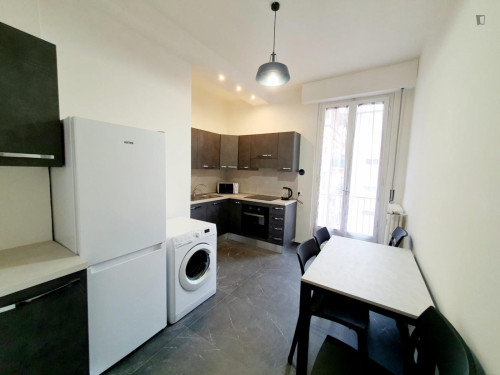 Beautiful twin bedroom in San Jacopino with private bathroom - Gallery - 8