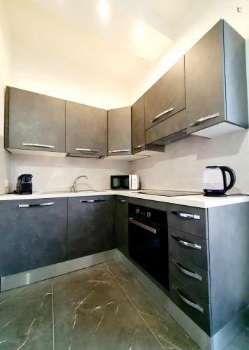 Beautiful twin bedroom in San Jacopino with private bathroom - Gallery - 9