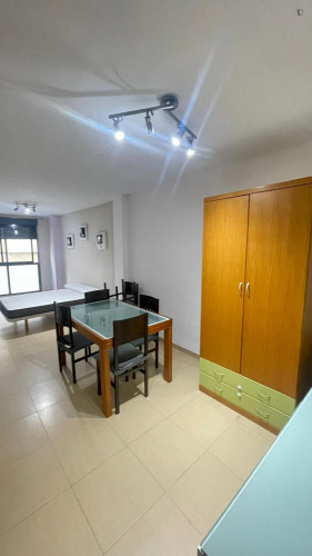 Cosy double bedroom in Villarreal