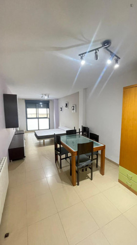 Cosy double bedroom in Villarreal