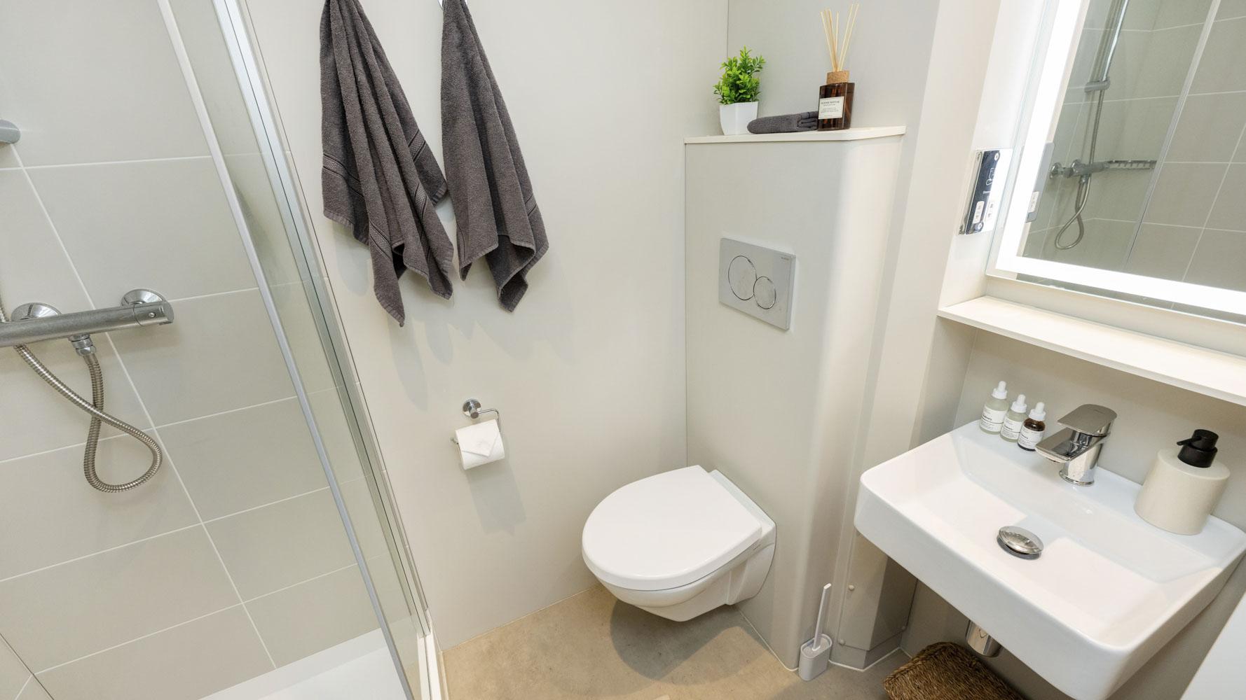 Premium Terrace Studio - The Fabric Works - Gallery - 11