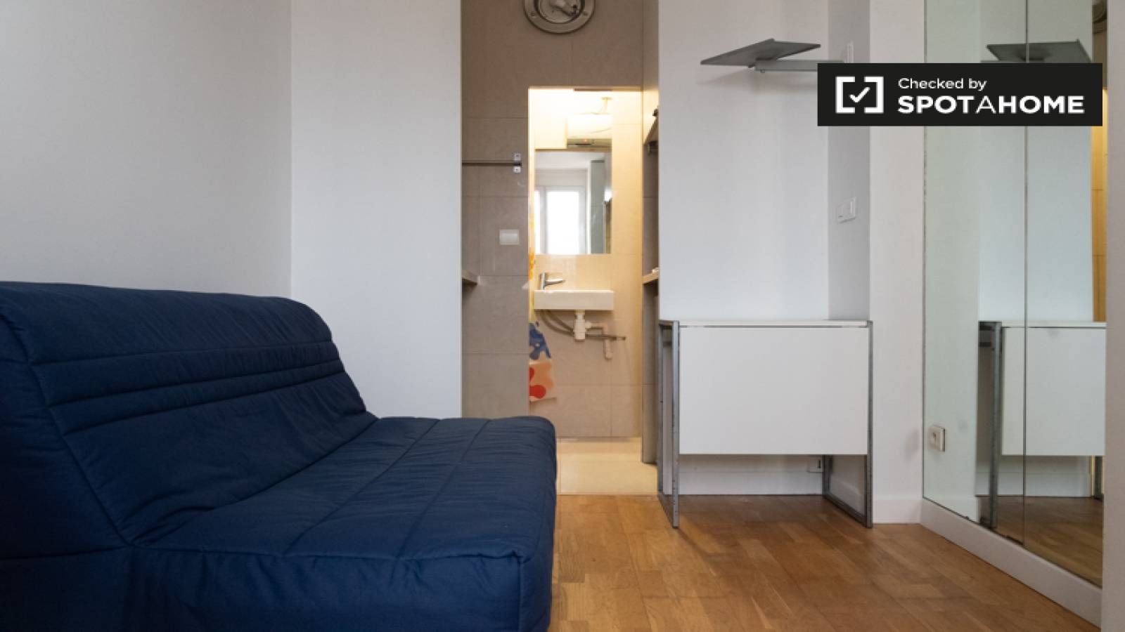  Studio Apartment  -  Studio apartment for rent in Paris  - Gallery -  5