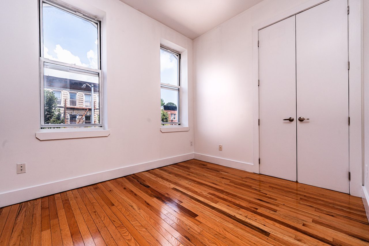 #1892: Bedford-Stuyvesant - Queen Bedroom C - 9