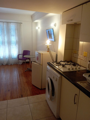 Welcoming Studio with a balcony close to Cyprus European University - Gallery - 6