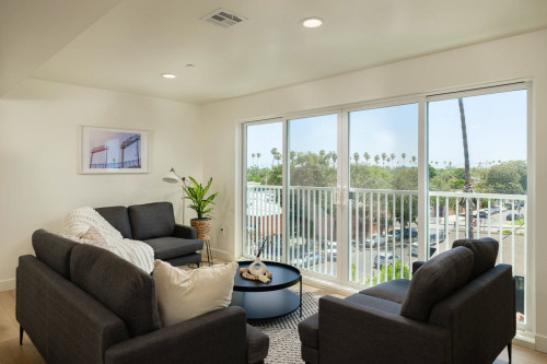 West Residence - Gallery - 34
