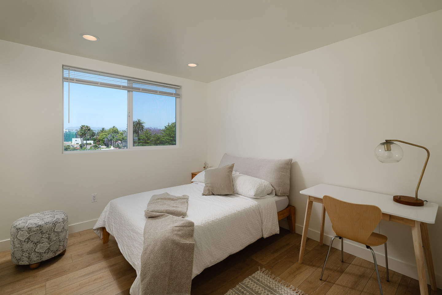 Private Room - 9