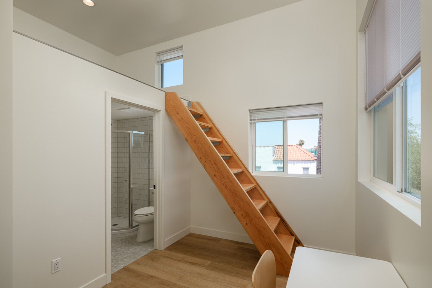 Private Room 2 - 10
