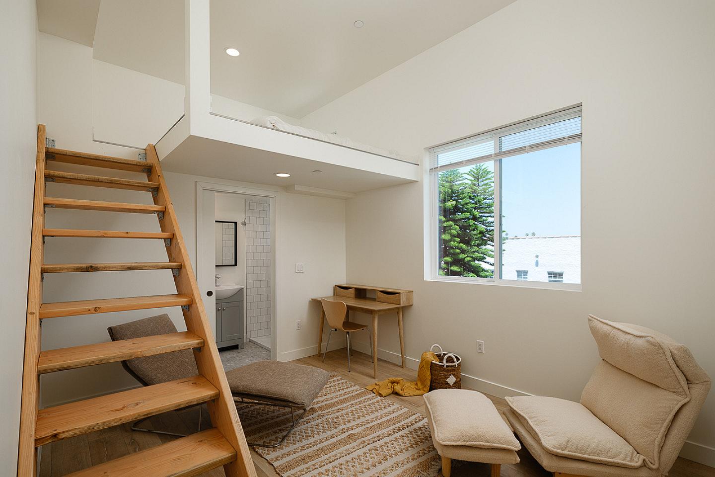Private Room 2 - 3