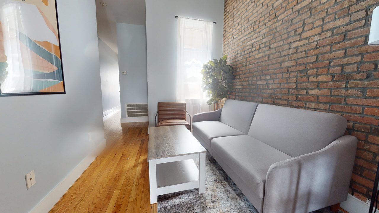 #1891: Brooklyn - Queen Bedroom C - 3