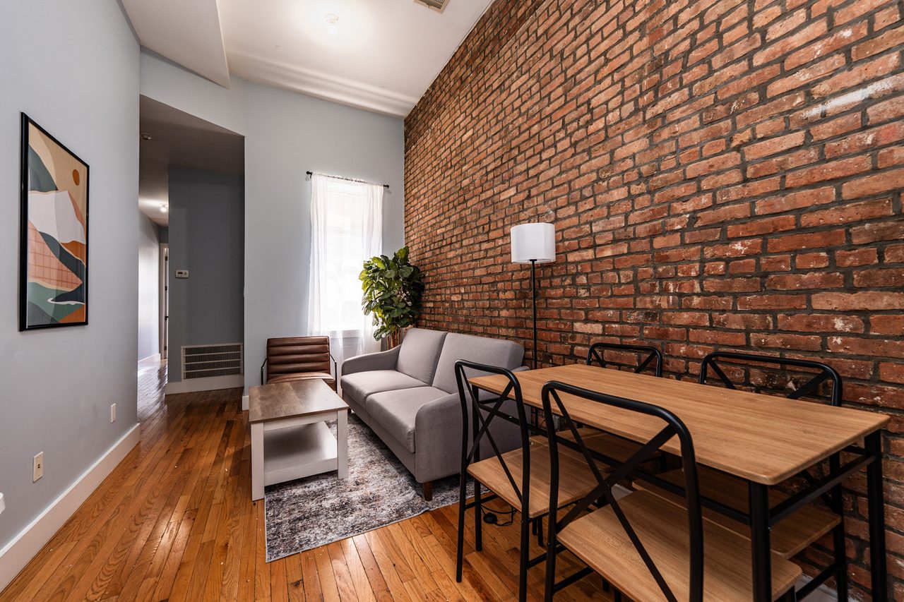 #1891: Brooklyn - Queen Bedroom B - 2