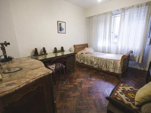 Spacious room with private bathroom. - Gallery - 7