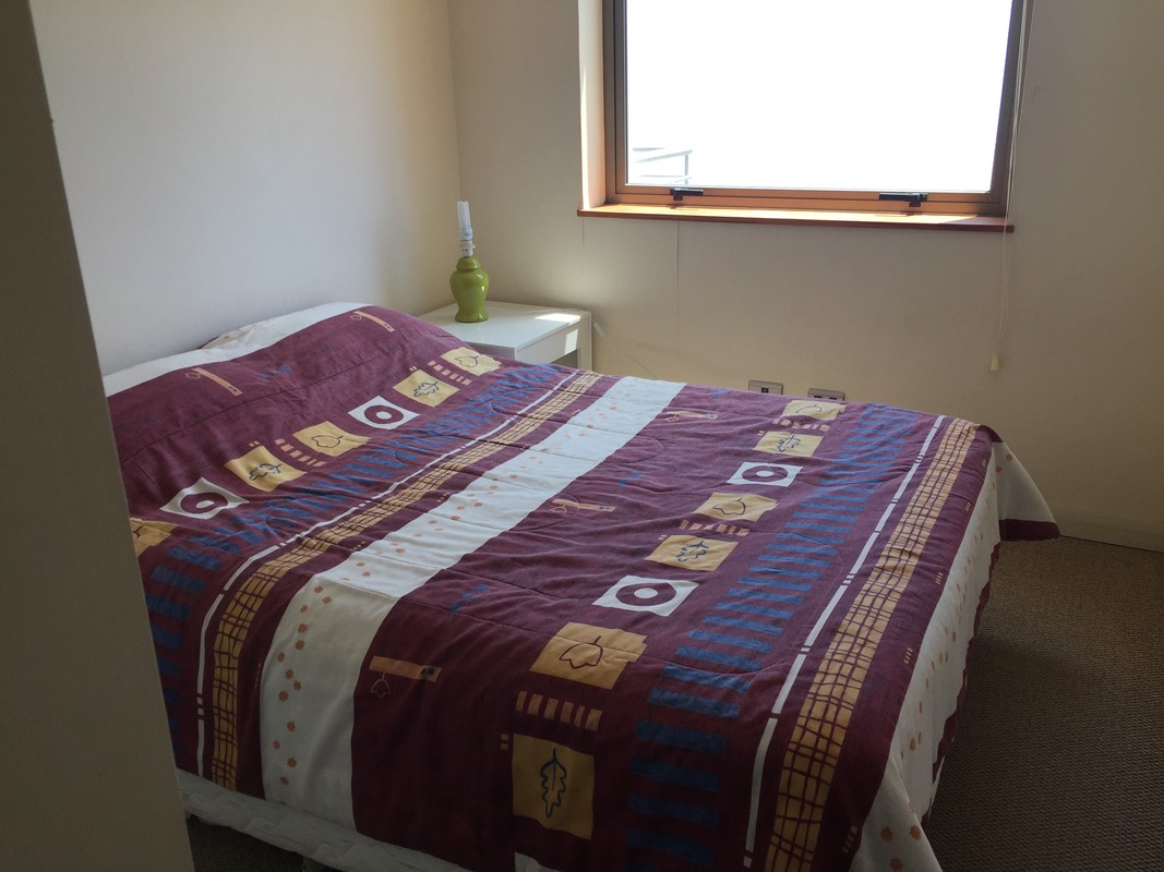 Double Room And Separate Bathroom(Single Bed) - 1