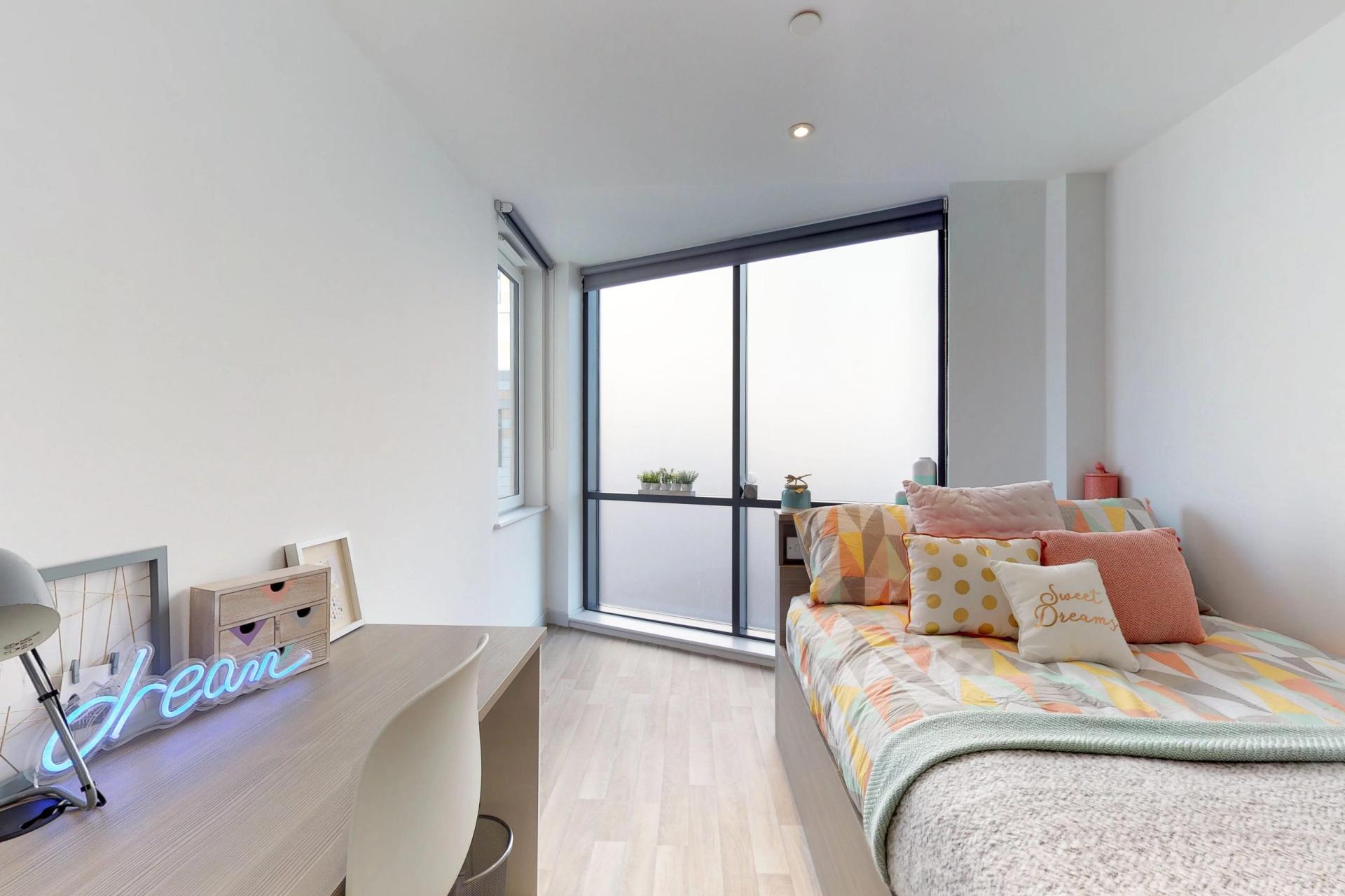 Premium En-Suite - 9