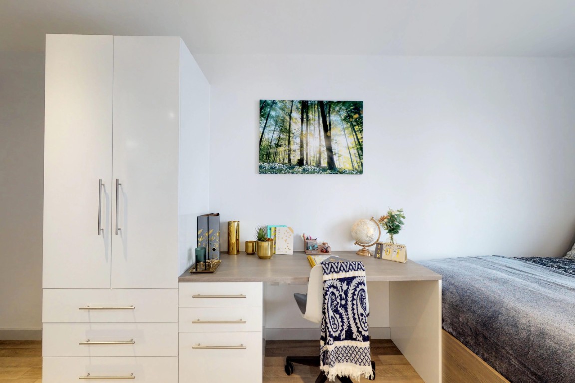  Classic Studio  -  The Bridge  - Gallery -  6