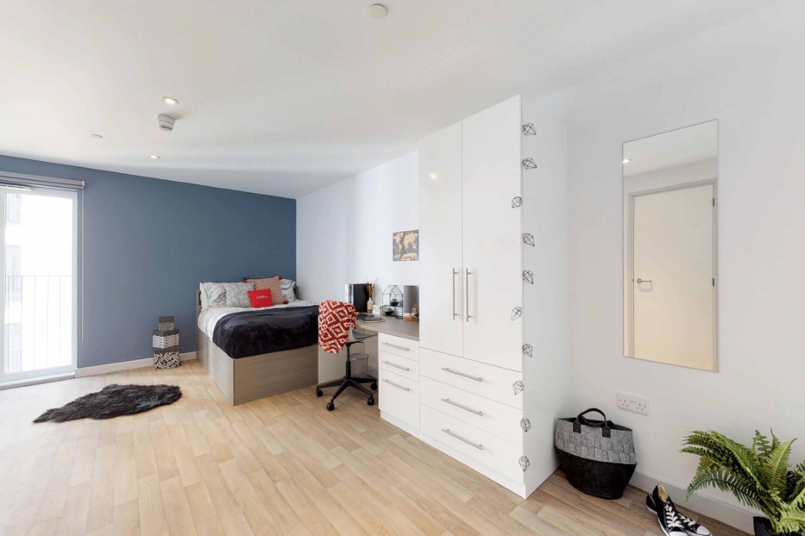  Premium Studio  -  The Bridge  - Gallery -  3