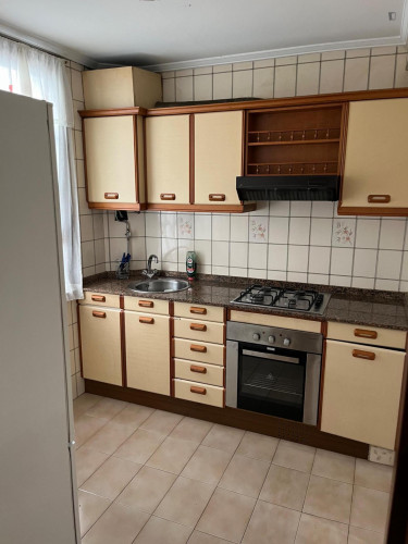 Very comfy 3-bedroom apartment near the A Coruña train station