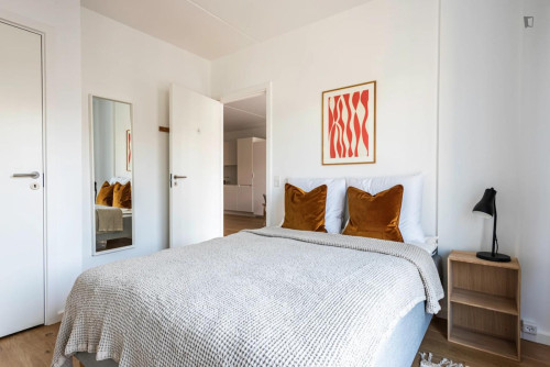 Welcoming double bedroom near Aalborg University