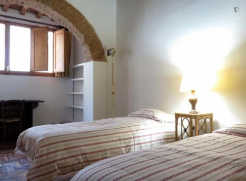 2-Bedroom Apartment in Florence