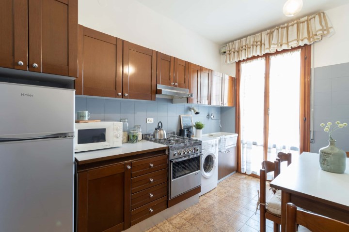  Shared Room  -  Via Eulero 27 - Posto letto in stanza doppia (1)  - Gallery -  5