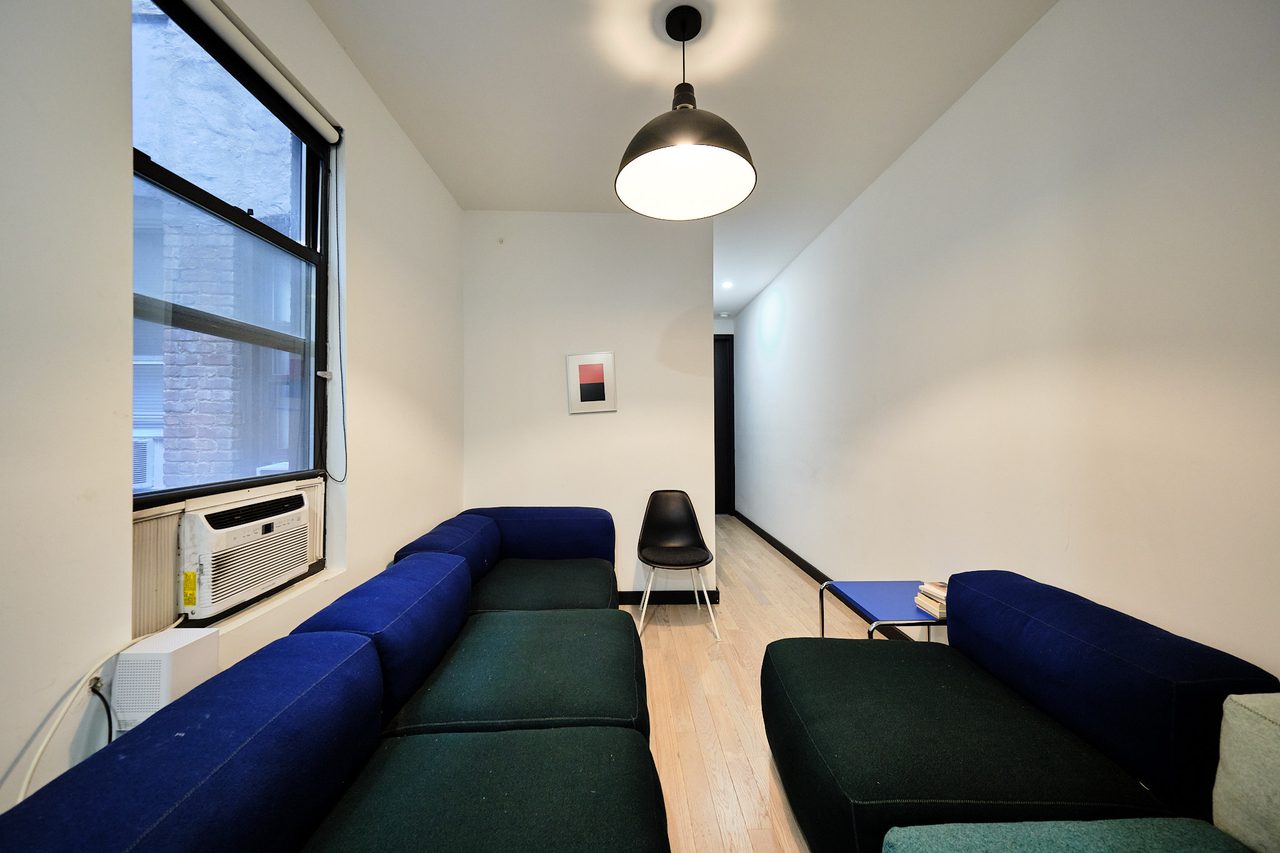  #1882: Ridgewood - Queen Bedroom B W/ Private Bathroom  -  #1882: Ridgewood  - Gallery -  14