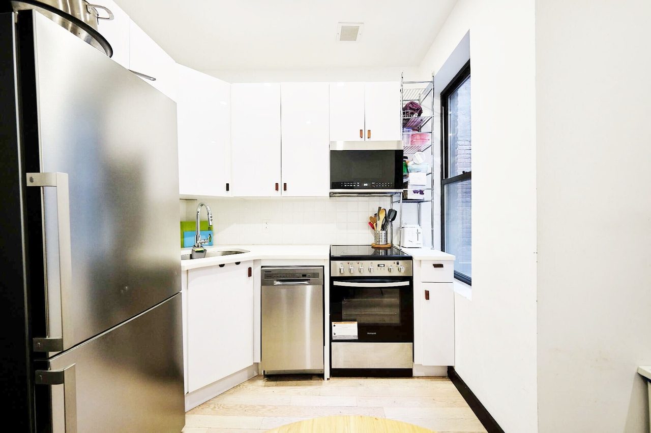 #1882: Ridgewood - Queen Bedroom B W/ Private Bathroom - 31
