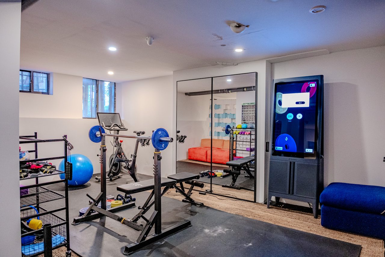 #1882: Ridgewood - Queen Bedroom C W/ Private Bathroom - #1882: Ridgewood - Gallery - 7