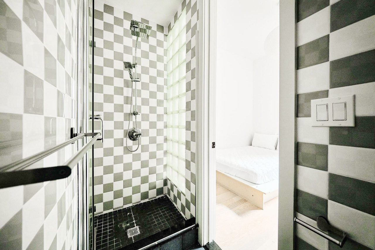 #1878: Ridgewood - Queen Bedroom A W/ Private Bathroom - 27