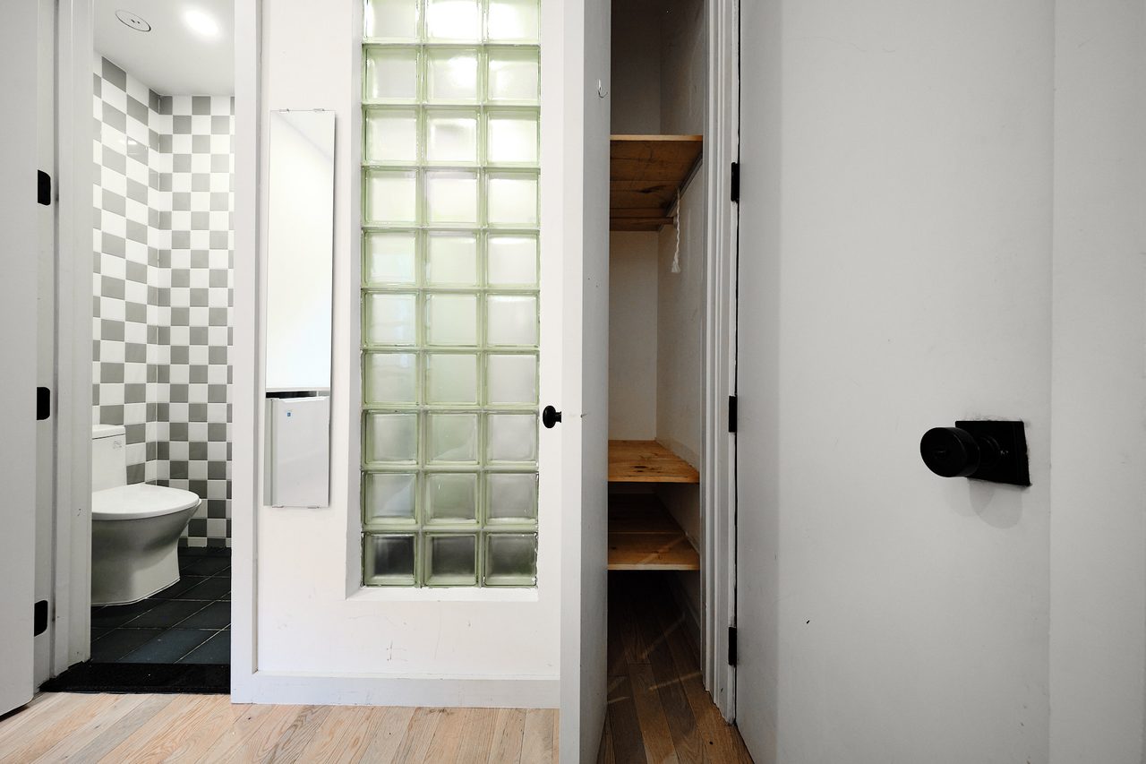 #1878: Ridgewood - Queen Bedroom A W/ Private Bathroom - 11