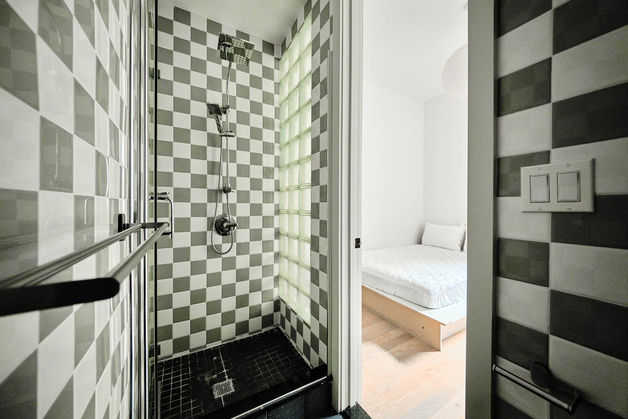 #1878: Ridgewood - Queen Bedroom A W/ Private Bathroom - 10