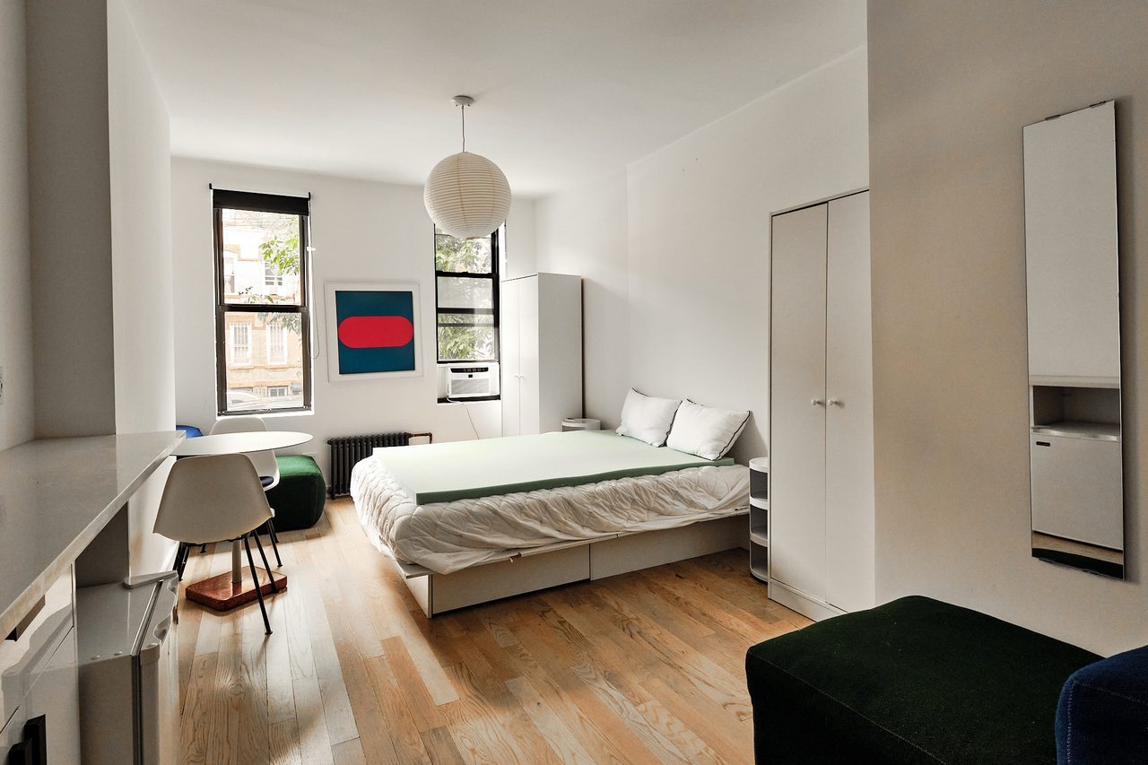 #1880: Ridgewood - Queen Bedroom C W/ Private Bathroom - 17