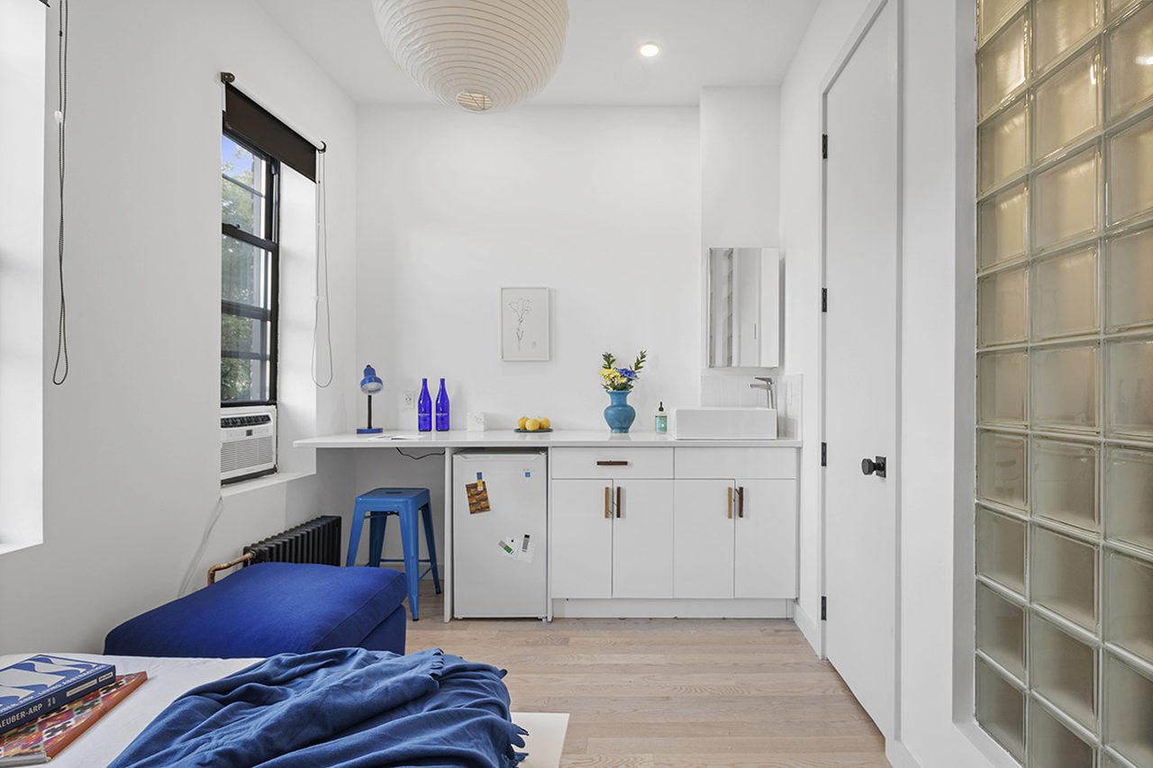  #1881: Ridgewood - Queen Bedroom B W/ Private Bathroom  -  #1881: Ridgewood  - Gallery -  25