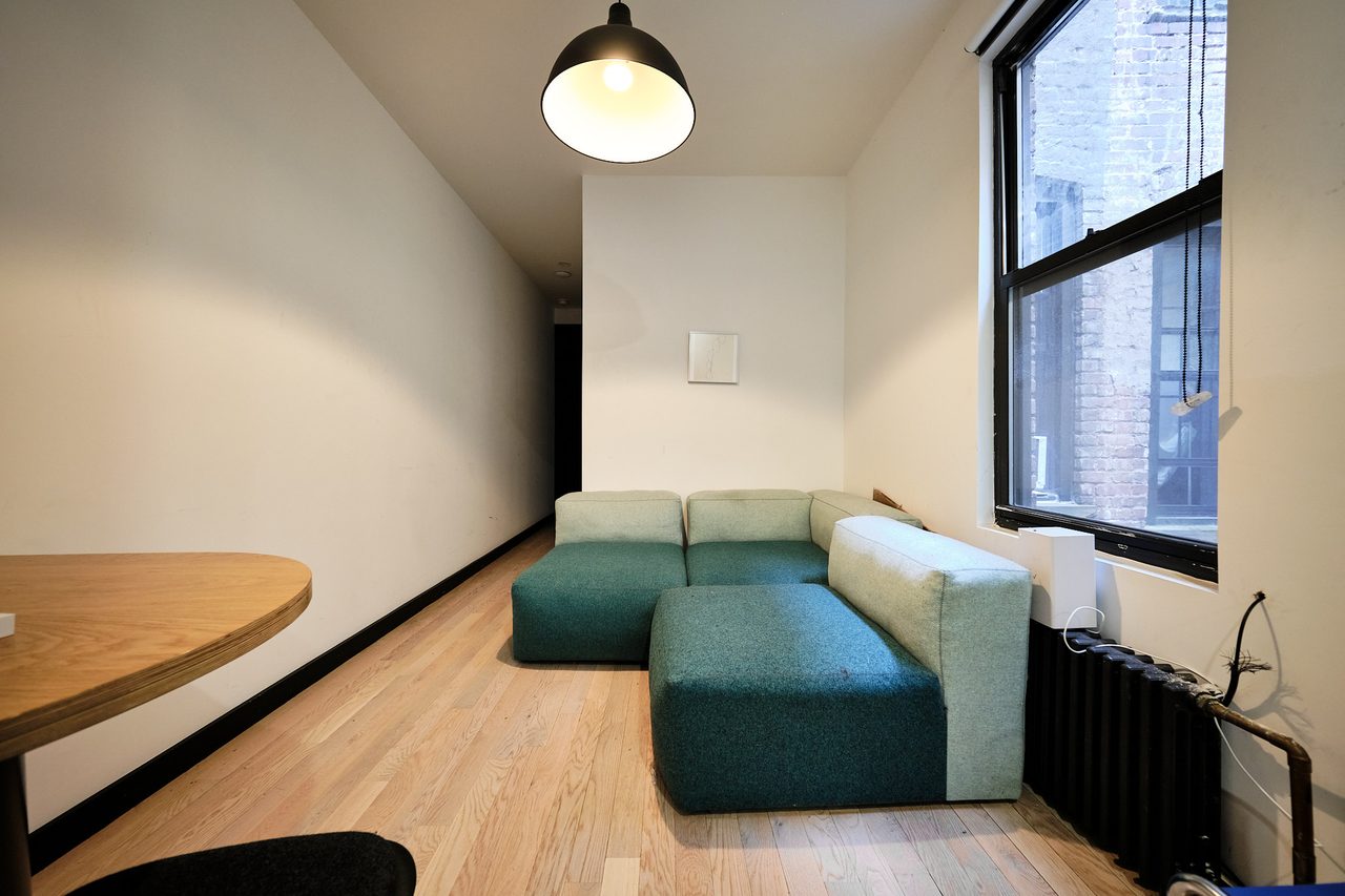 #1881: Ridgewood - Queen Bedroom B W/ Private Bathroom - #1881: Ridgewood - Gallery - 16