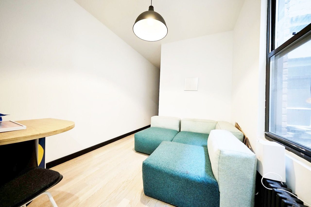 #1881: Ridgewood - Queen Bedroom B W/ Private Bathroom - 2