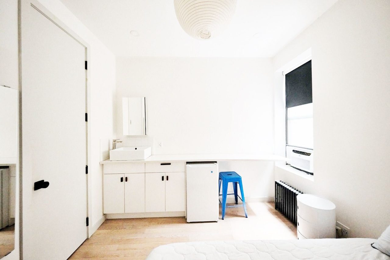 #1881: Ridgewood - Queen Bedroom A W/ Private Bathroom - #1881: Ridgewood - Gallery - 13