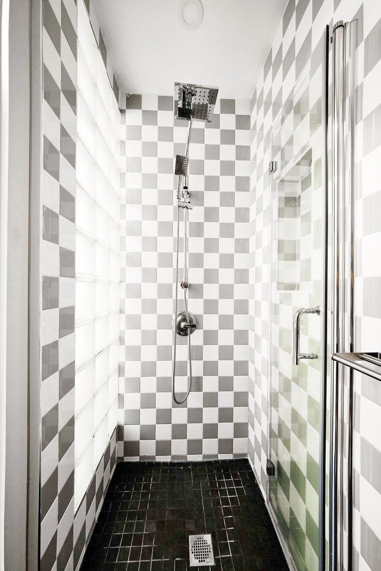  #1881: Ridgewood - Queen Bedroom A W/ Private Bathroom  -  #1881: Ridgewood  - Gallery -  12