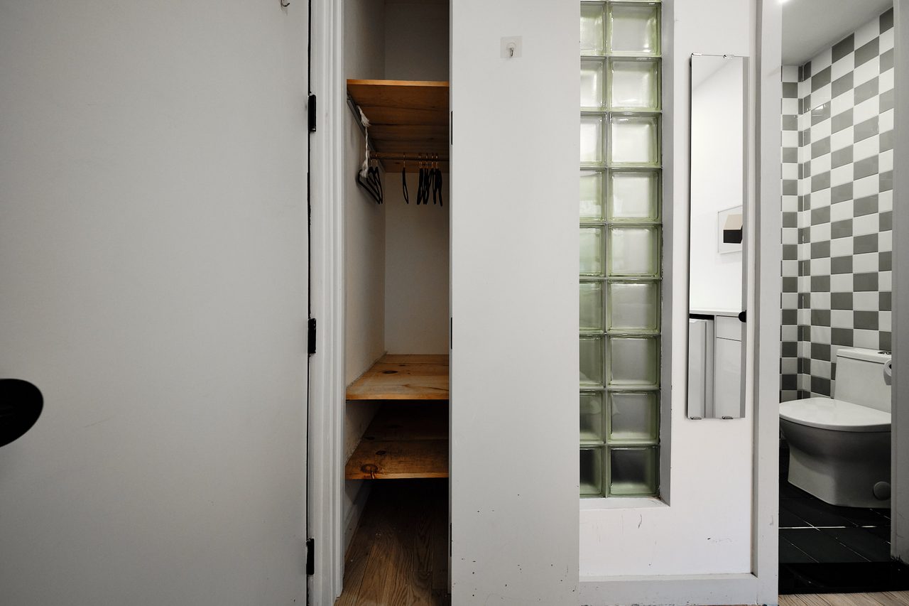 #1881: Ridgewood - Queen Bedroom A W/ Private Bathroom - #1881: Ridgewood - Gallery - 22