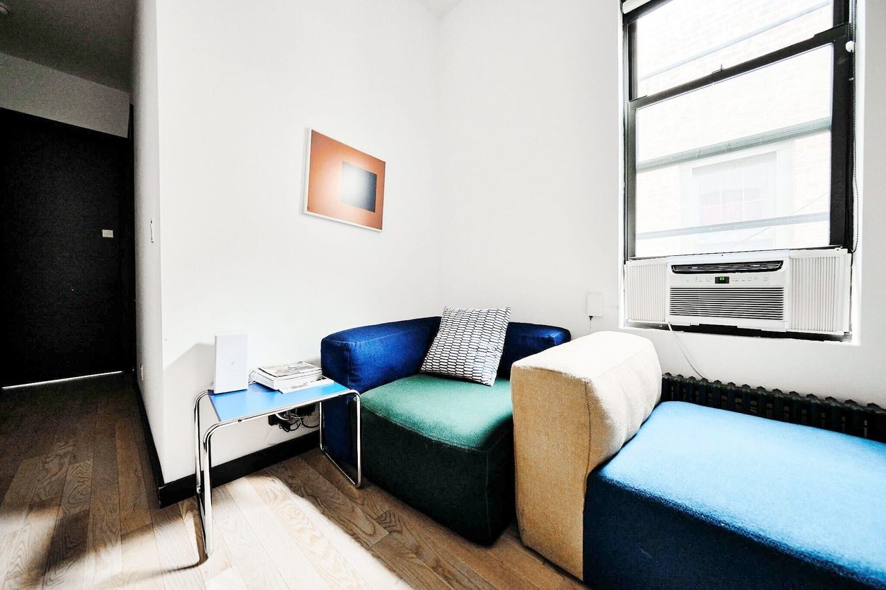 #1877: Ridgewood - Queen Bedroom C W/ Private Bathroom - 12