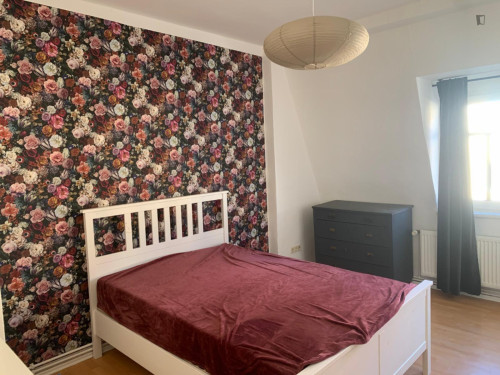 Welcoming double bedroom in Stötteritz