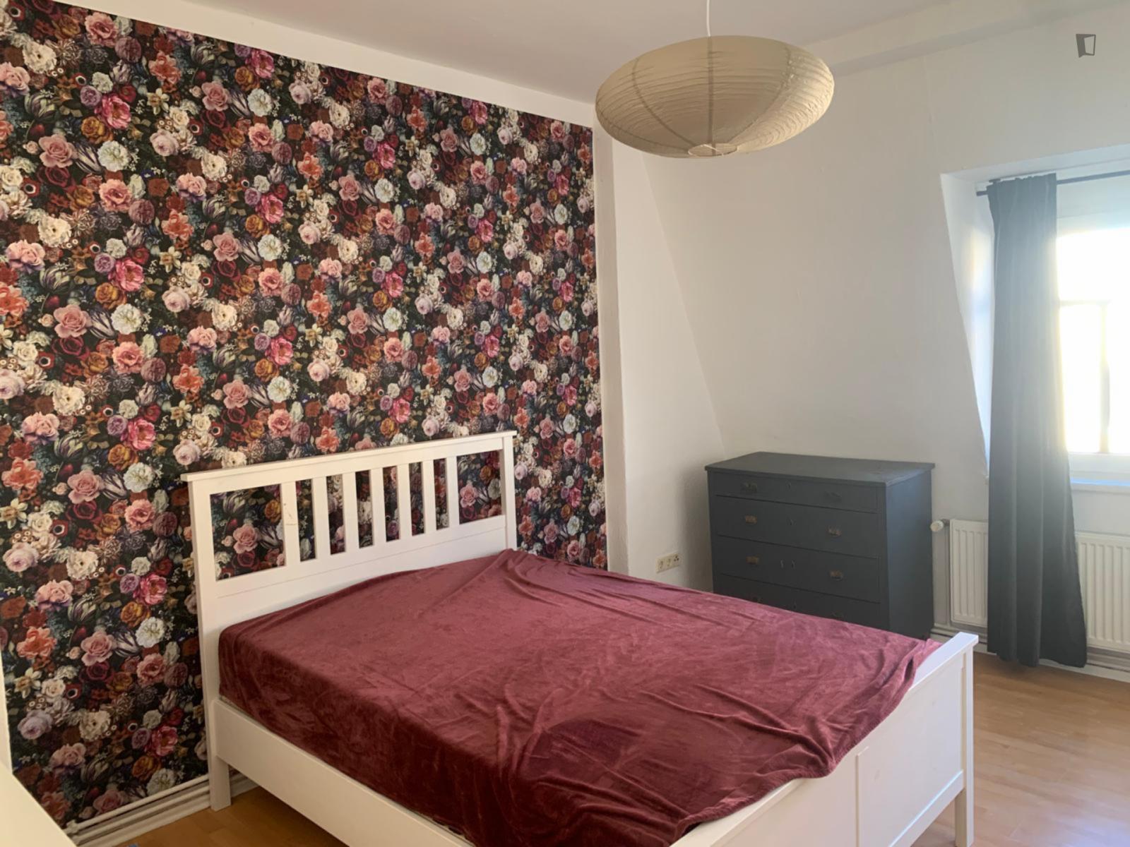 Welcoming Double Bedroom In Stötteritz - 1